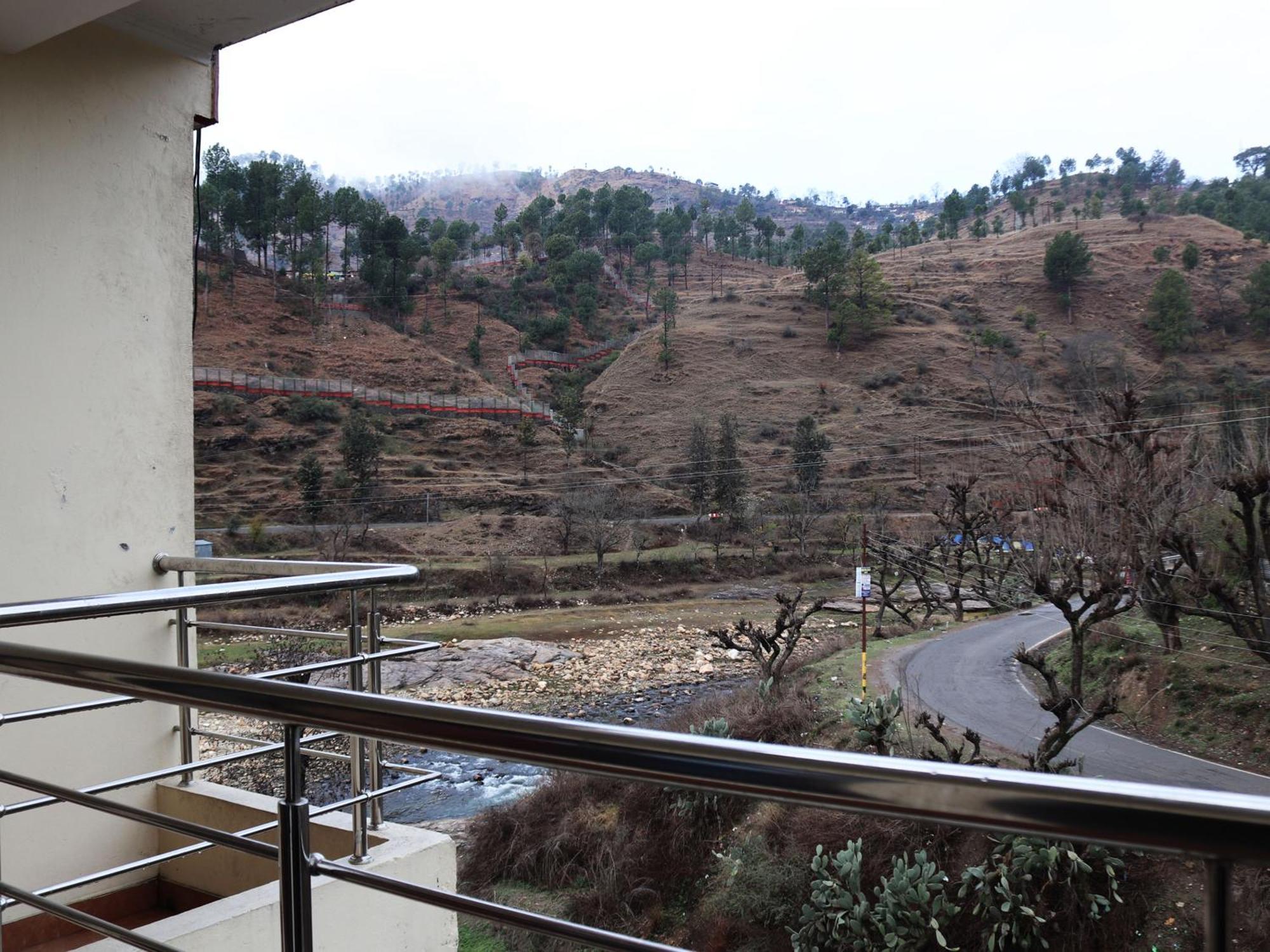 Shivalik River Retreat Almora Exterior photo